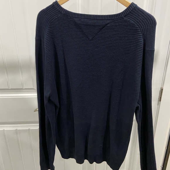 Tommy Hilfiger Sweater L - Picture 2 of 3
